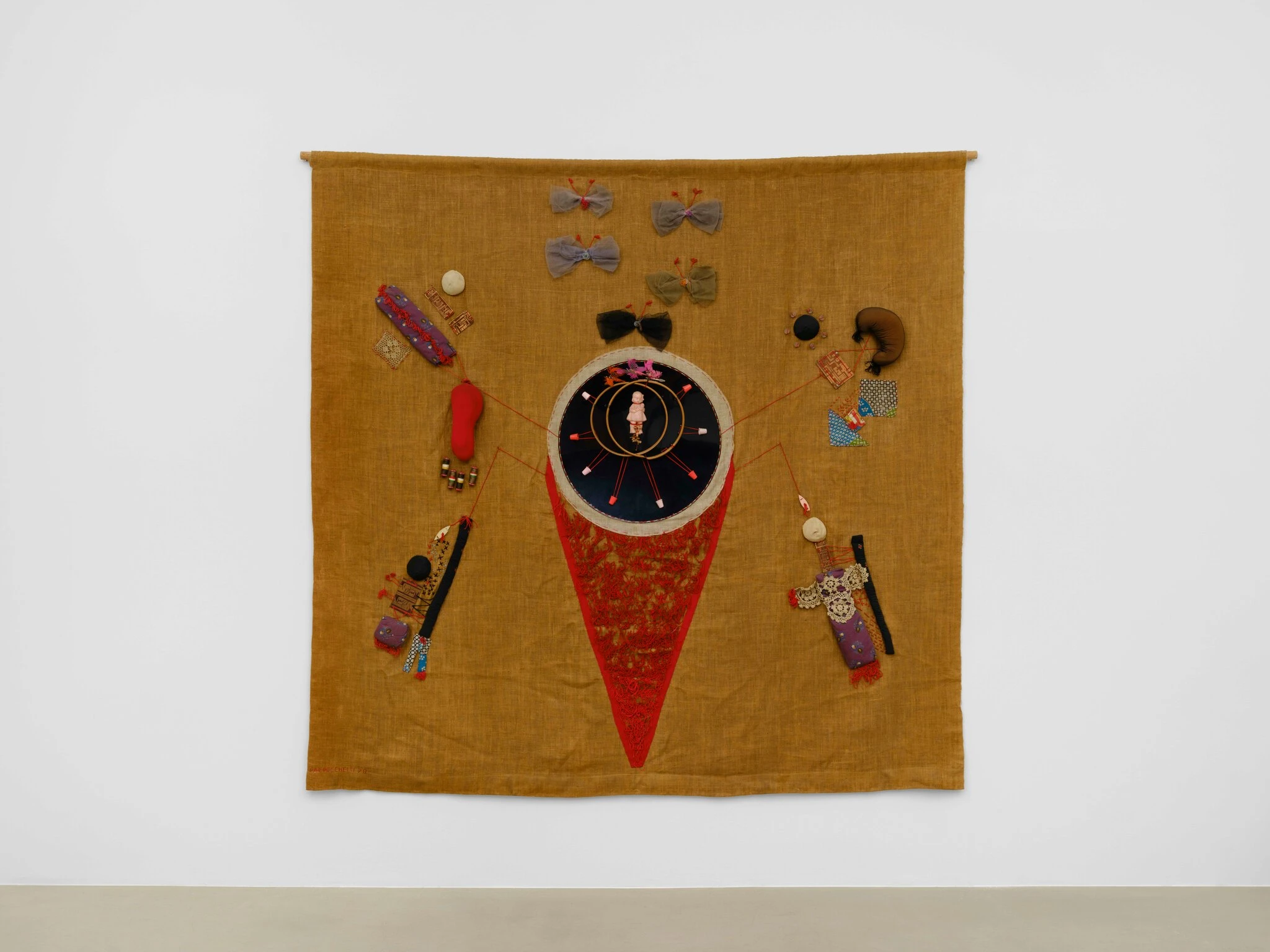Clemen Parrocchetti, Telaio infranto (The Heart of Life), 1978 — mixed-media textile assemblage on burlap with found objects